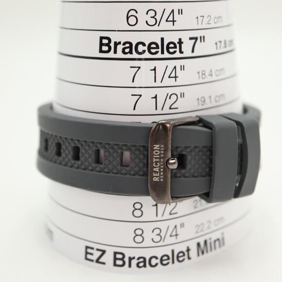 Kenneth Cole Reaction Mens 48mm Watch Gray Black Green Jumbo w New Battery - Picture 4 of 13